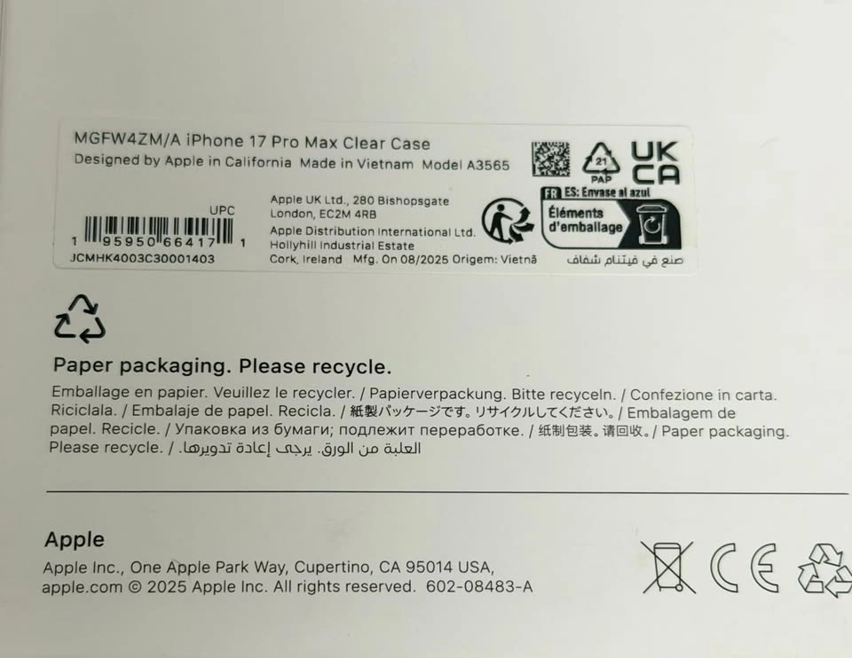 Brand New, Open Box Genuine Apple iPhone 17 Pro Max Clear Case - photo 4
