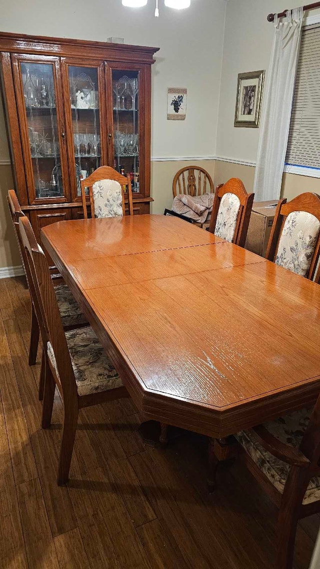 Dining Room Set 8 pieces