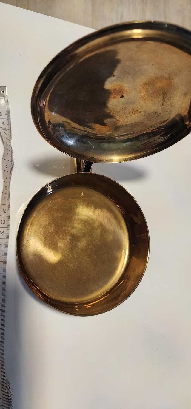 Vintage brass silent butler crumb catcher with decorative rope - photo 3