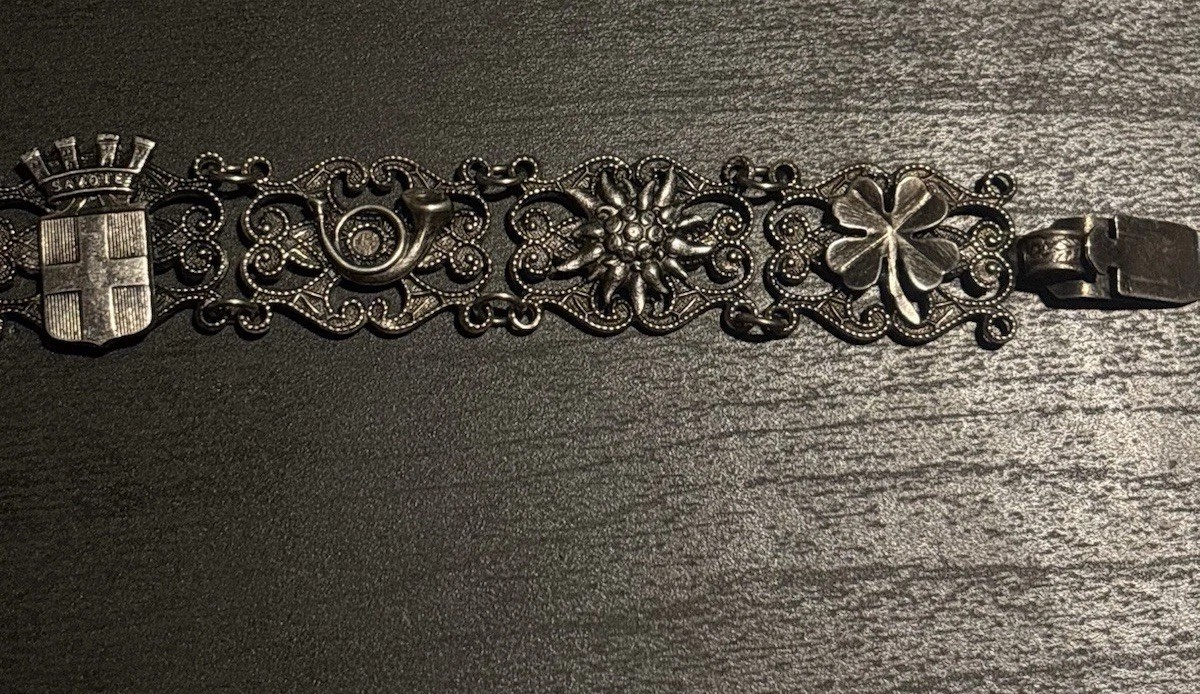 Renaissance Style Repousse Panel Bracelet Dark Silver Patina Fit - photo 2