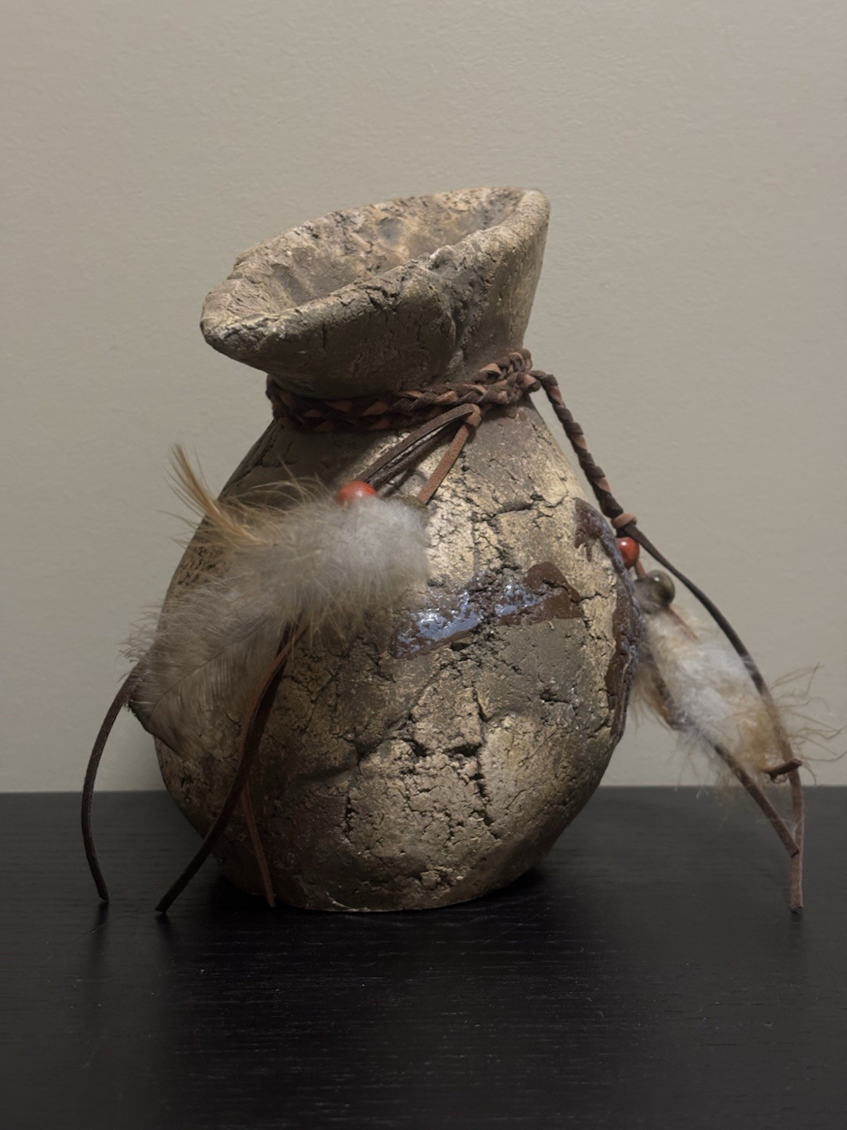 ANTIQUE NATIVE AMERICAN HAND MADE POTTERY VASE VERY RARE MUSEUM - photo 2