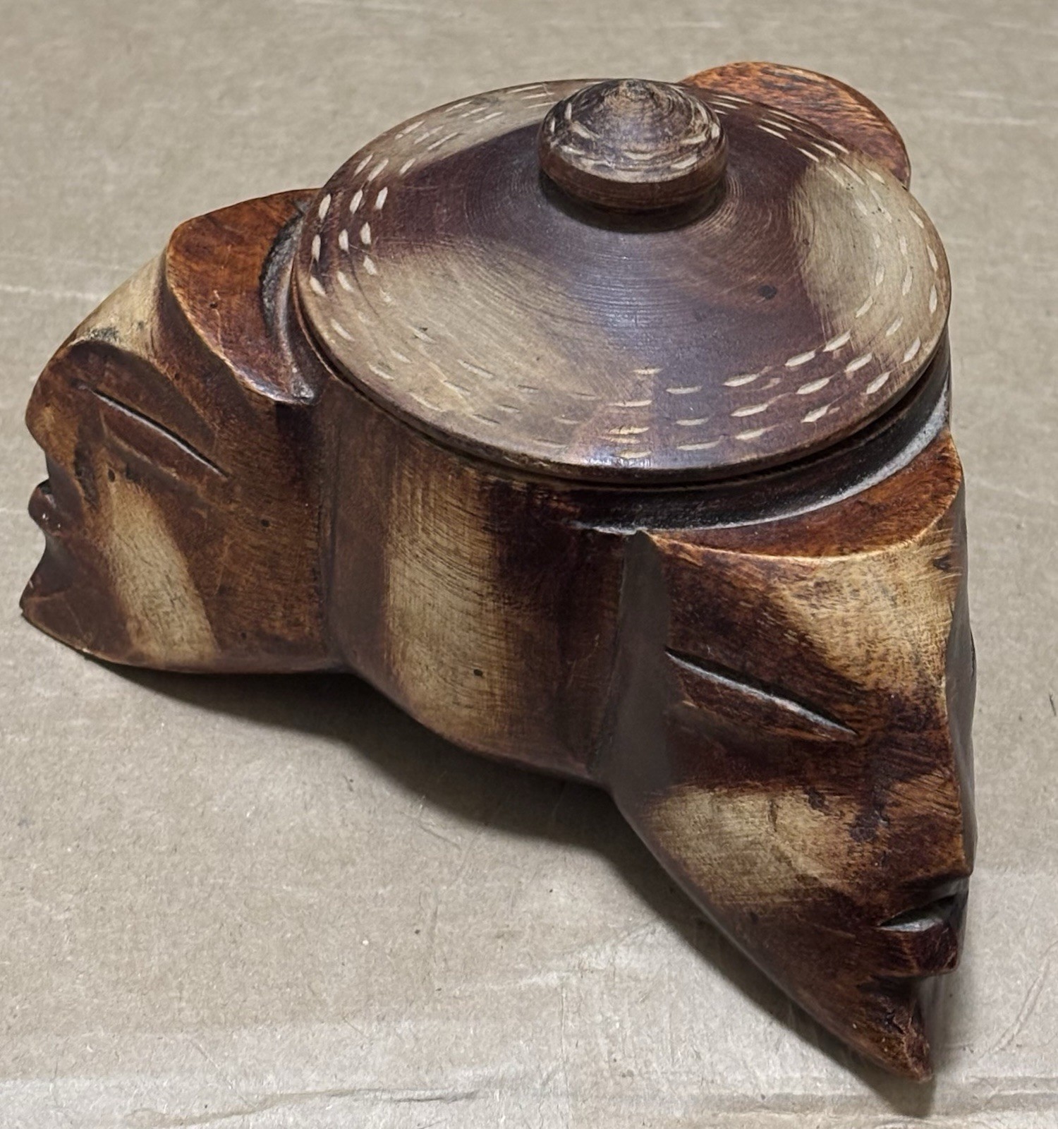 Hand Carved Monkeypod Wood Bowl – 3 Faces Tribal Folk Art - photo 3
