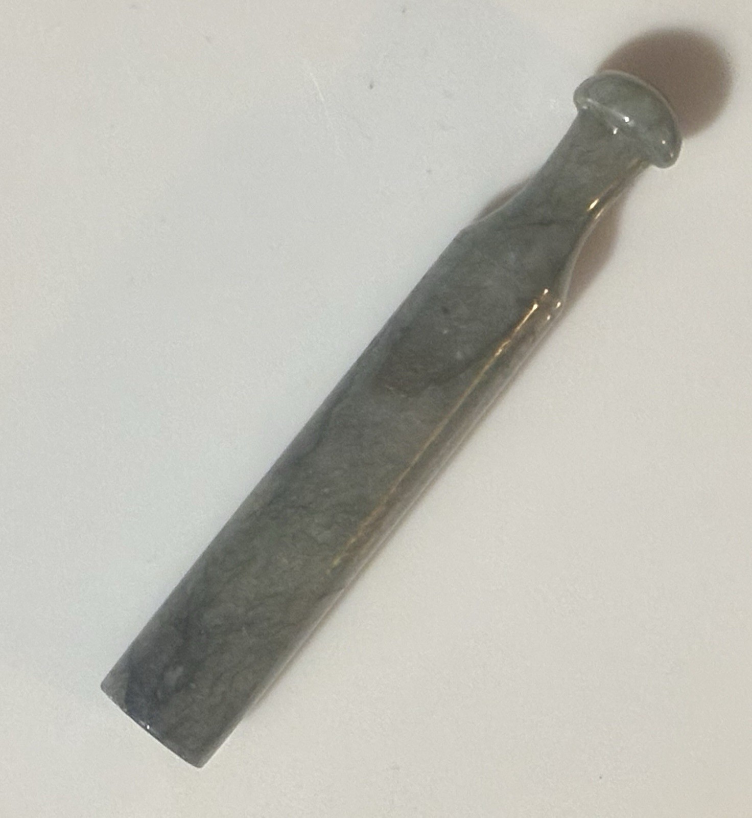 jade cigarette holder