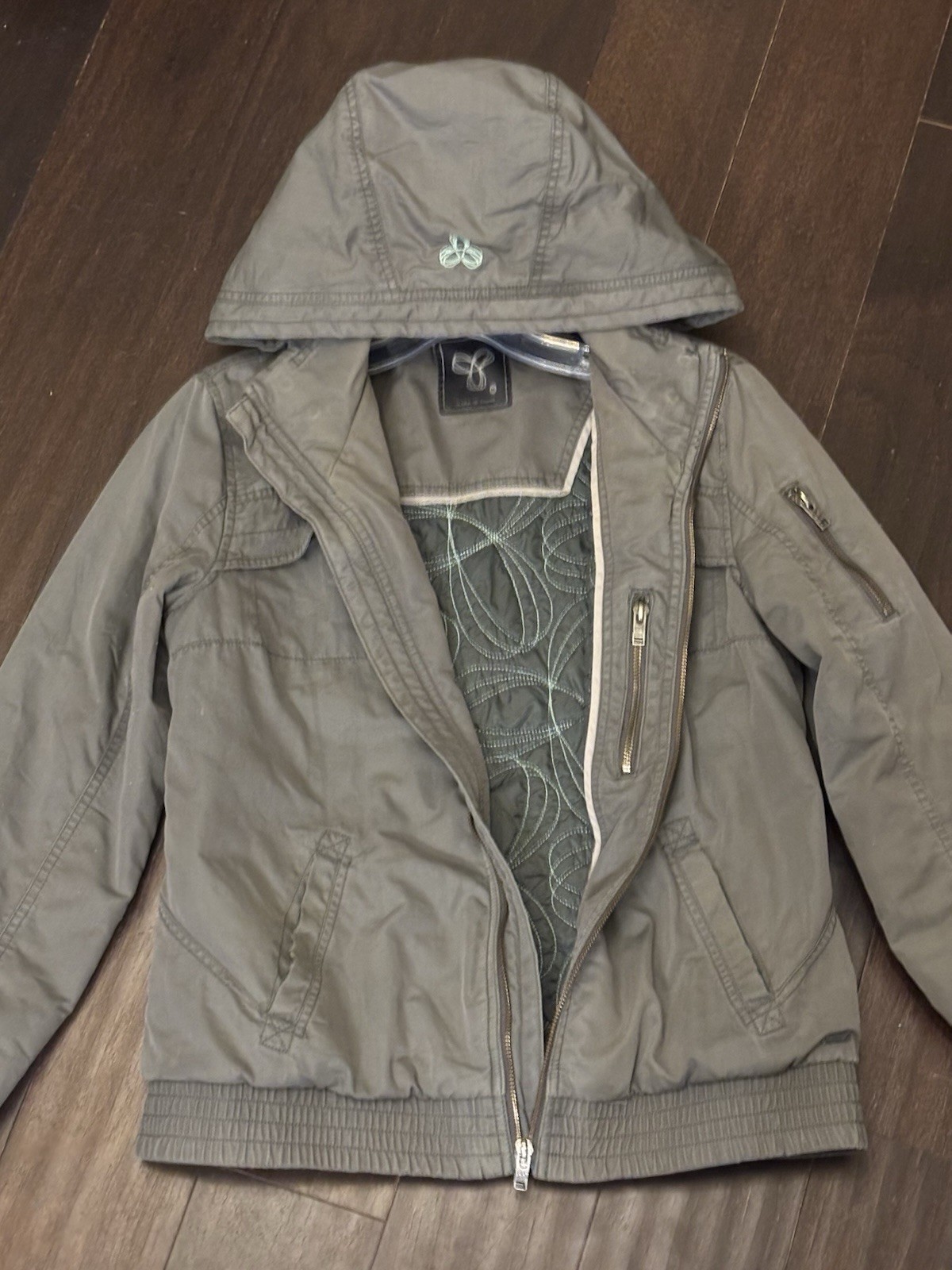 Aritzia TNA Maverick Bomber Jacket Womens M Gray Canvas