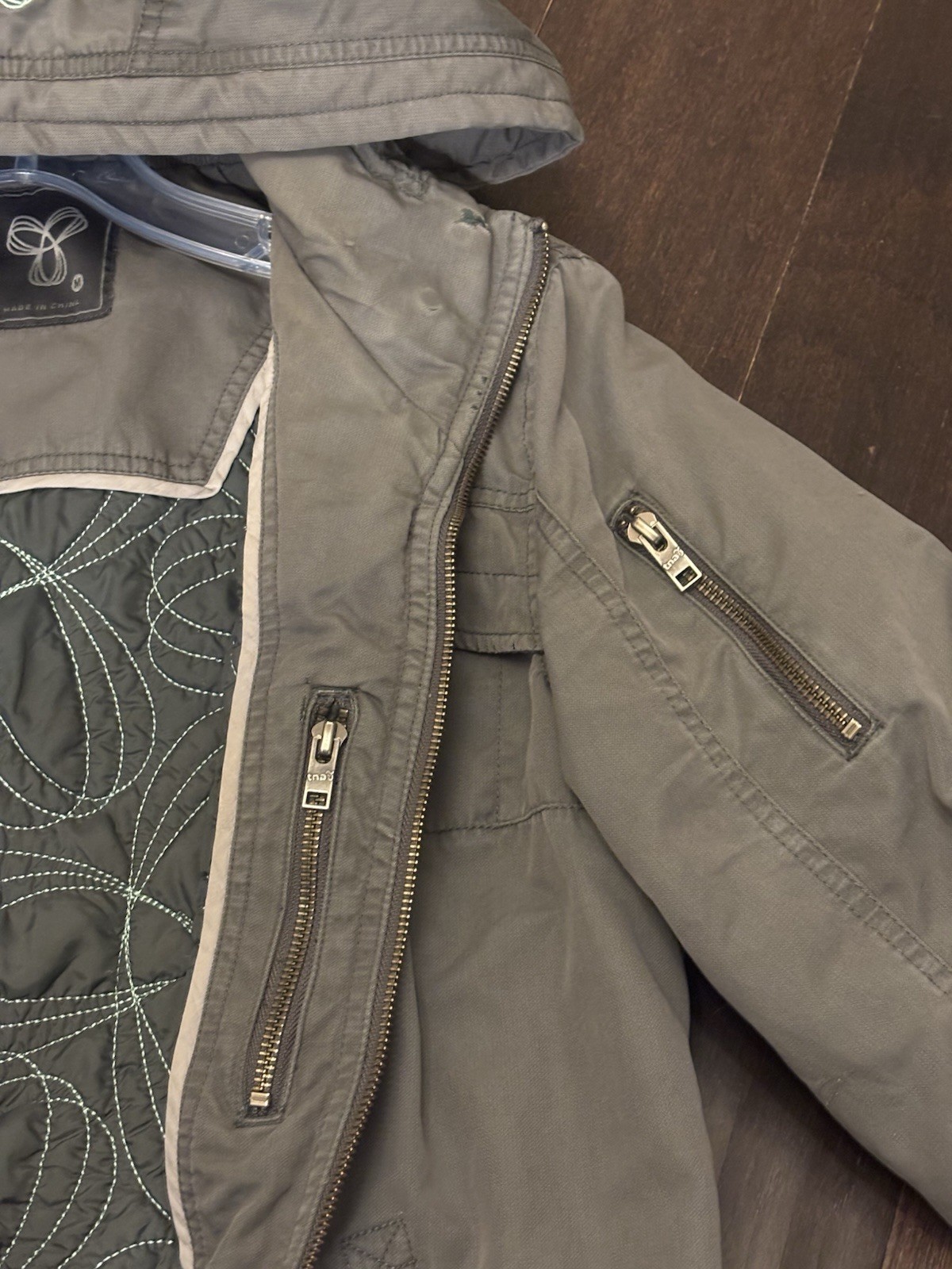 Aritzia TNA Maverick Bomber Jacket Womens M Gray Canvas - photo 3