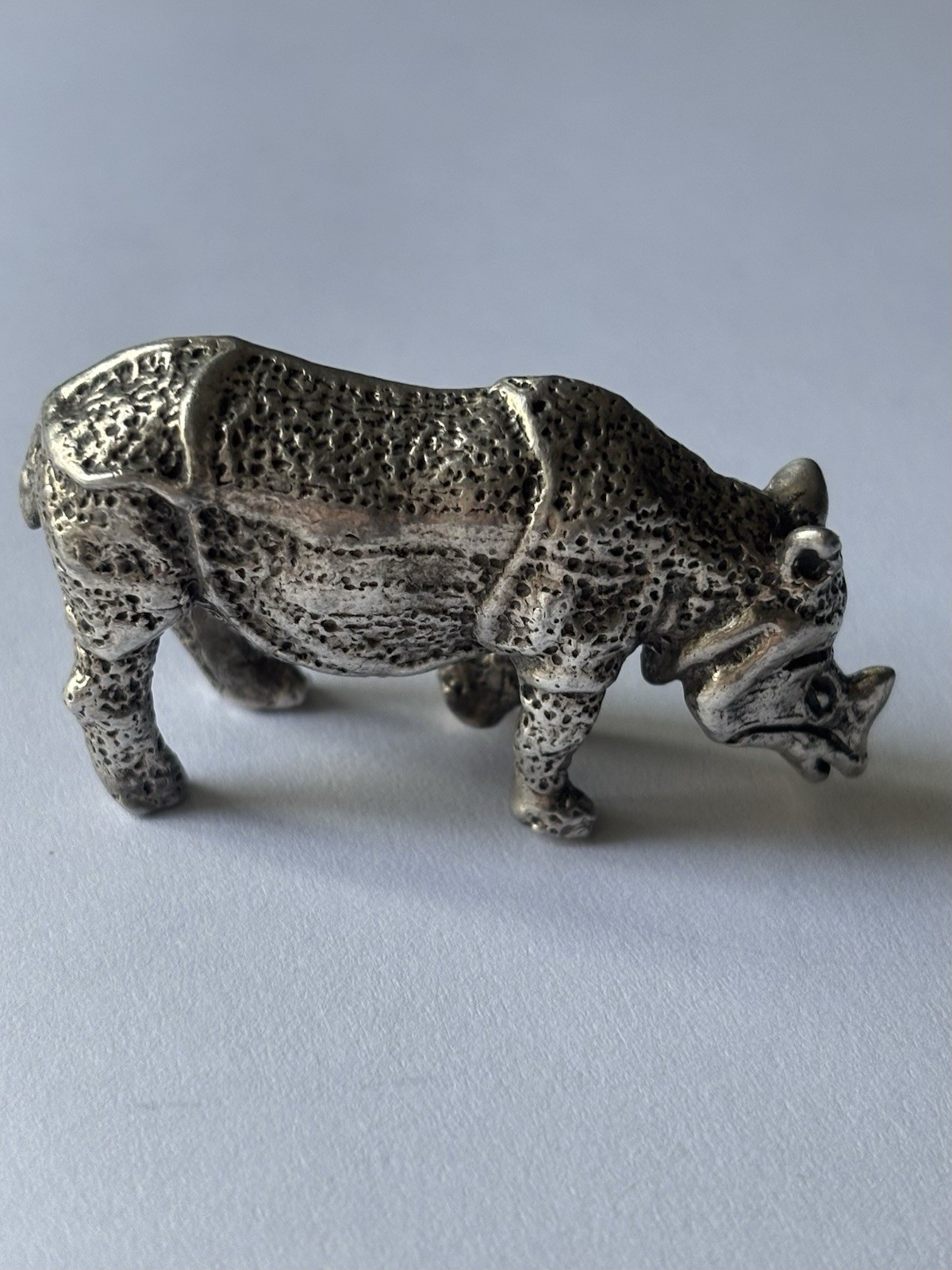 925 Vintage Solid Sterling Silver Rhino Figurine – Heavy 60g - photo 2