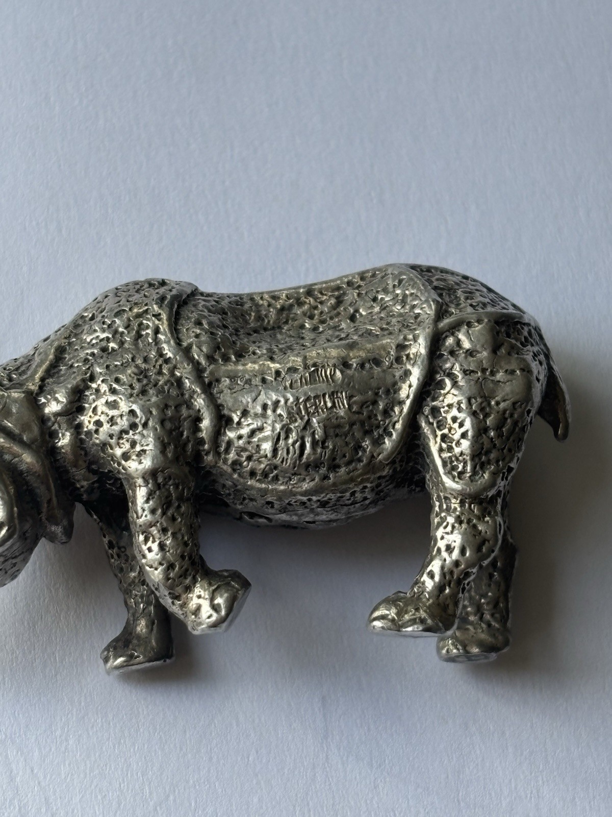 925 Vintage Solid Sterling Silver Rhino Figurine – Heavy 60g - photo 4