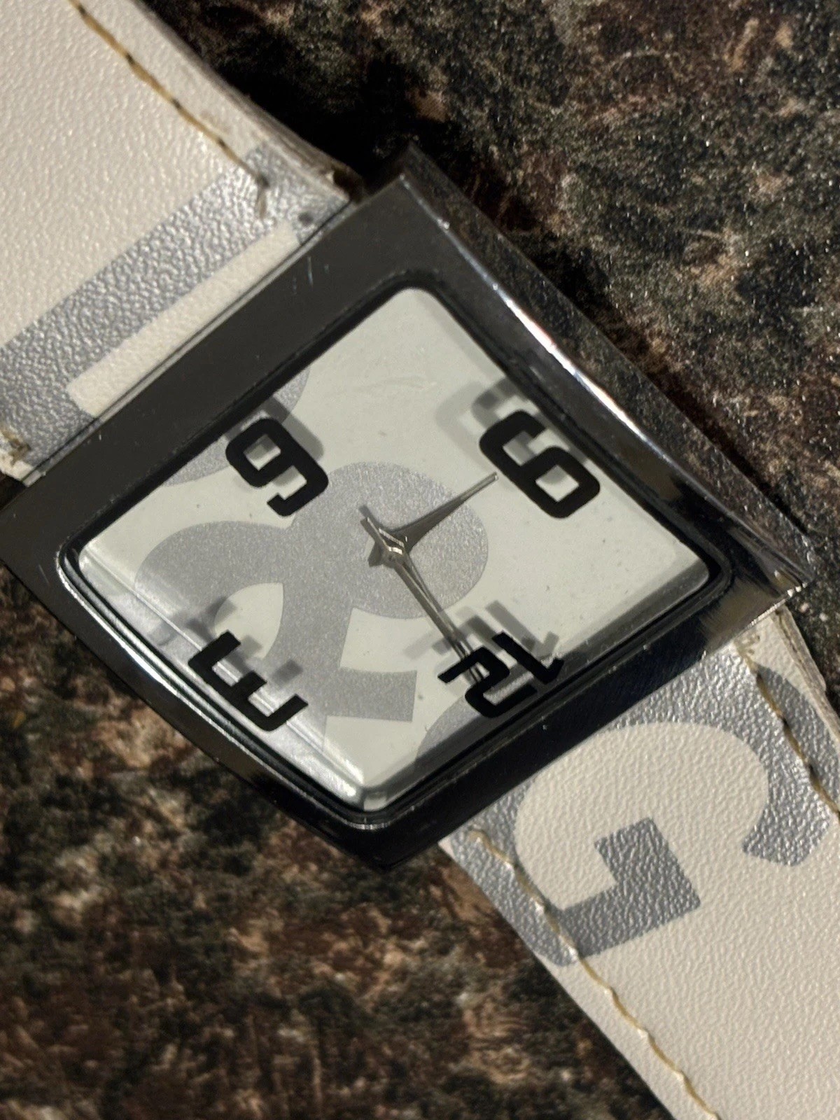 D&G Dolce & Gabbana DW0036 Ladies Andy White Dial Watch