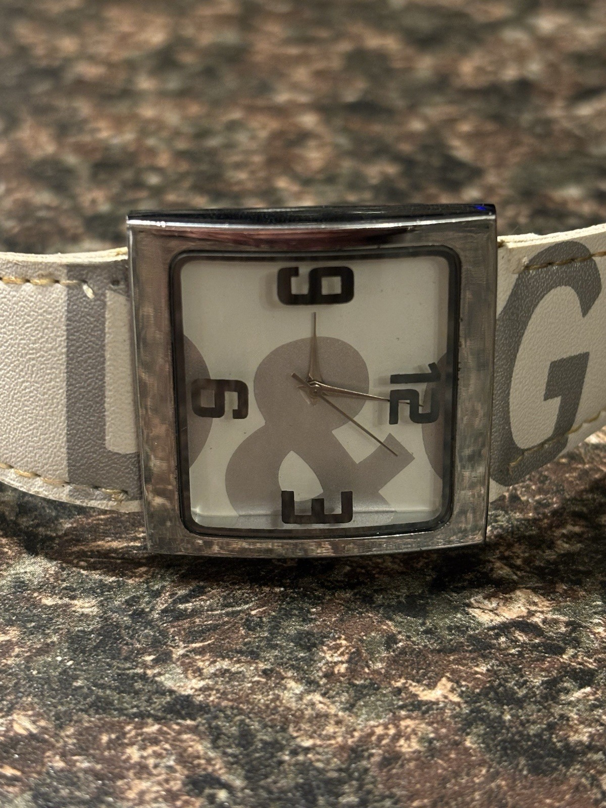 D&G Dolce & Gabbana DW0036 Ladies Andy White Dial Watch - photo 2