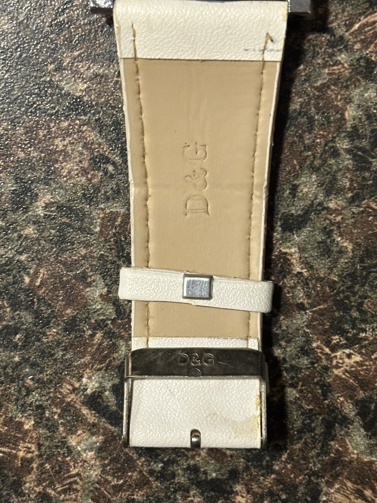 D&G Dolce & Gabbana DW0036 Ladies Andy White Dial Watch - photo 3