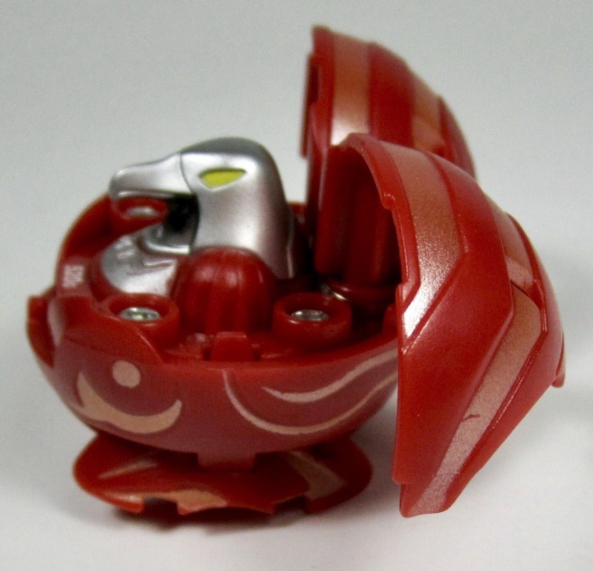BAKUGAN- RAVENOID- Pyrus Red- 520G- B2- Excellent Condition!!! - photo 3