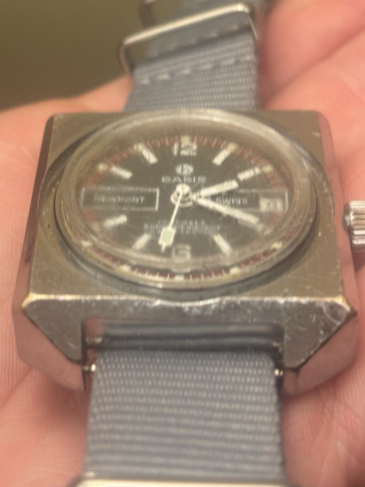 NEWPORT WORLD TIMER SWISS MADE WATCH VINTAGE 5ATM - photo 4