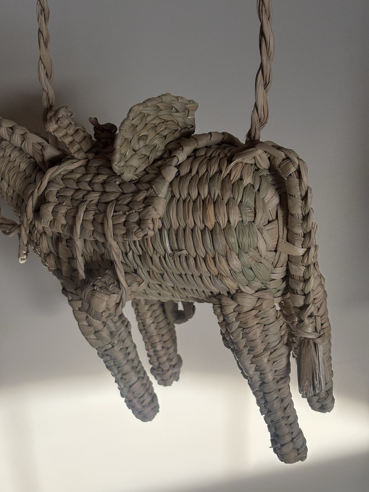 Handmade Mexican Straw Horse Woven Wicker Rattan bag/ Basket - photo 4