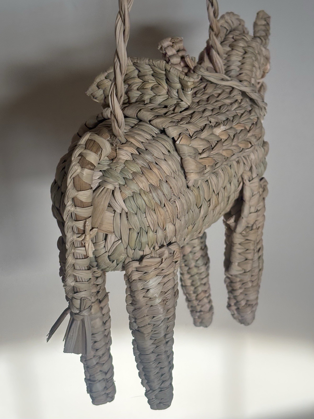 Handmade Mexican Straw Horse Woven Wicker Rattan bag/ Basket - photo 5