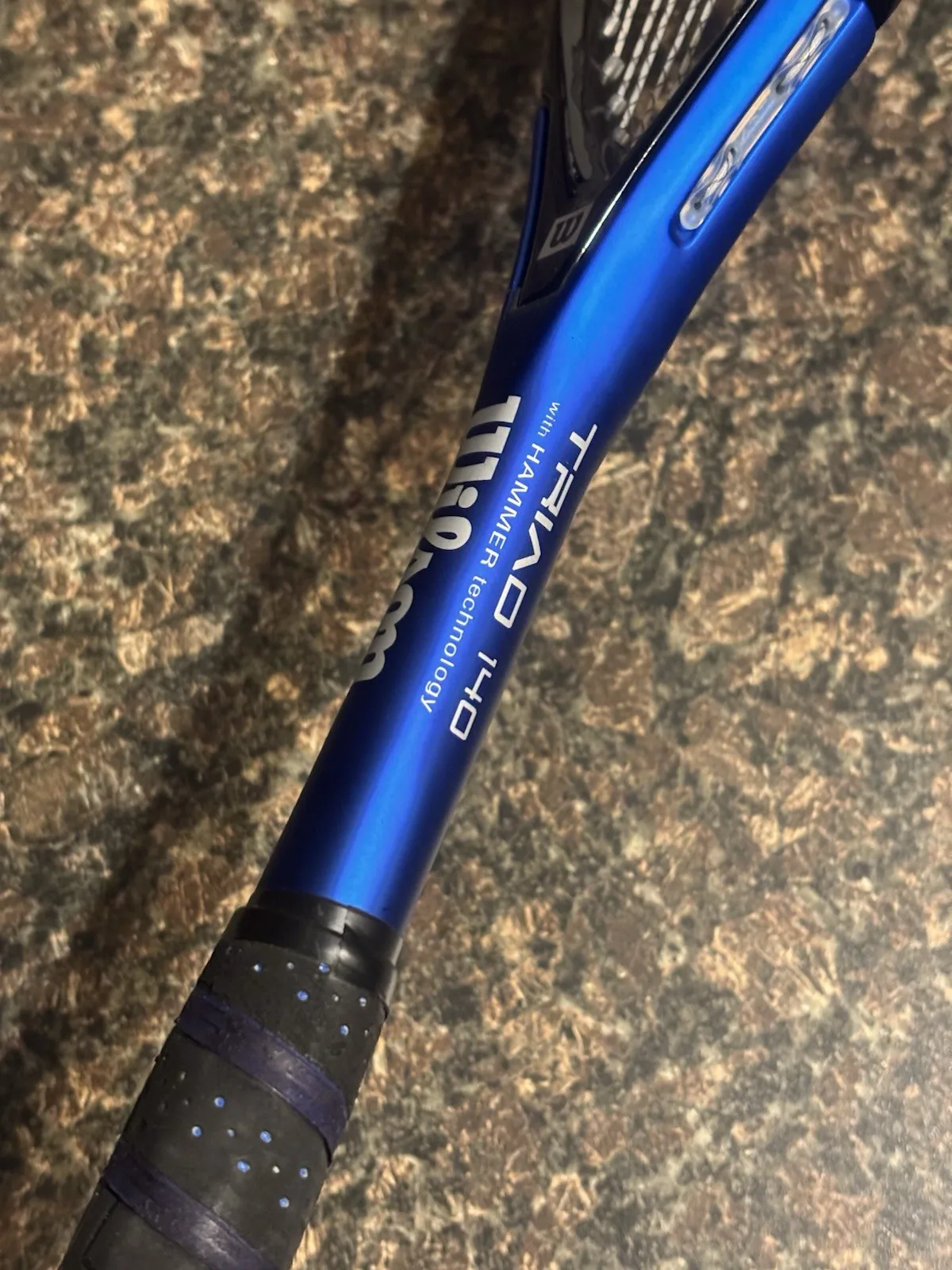 Wilson Triad 140 tennis racquet featuring Hammer Technology - photo 2