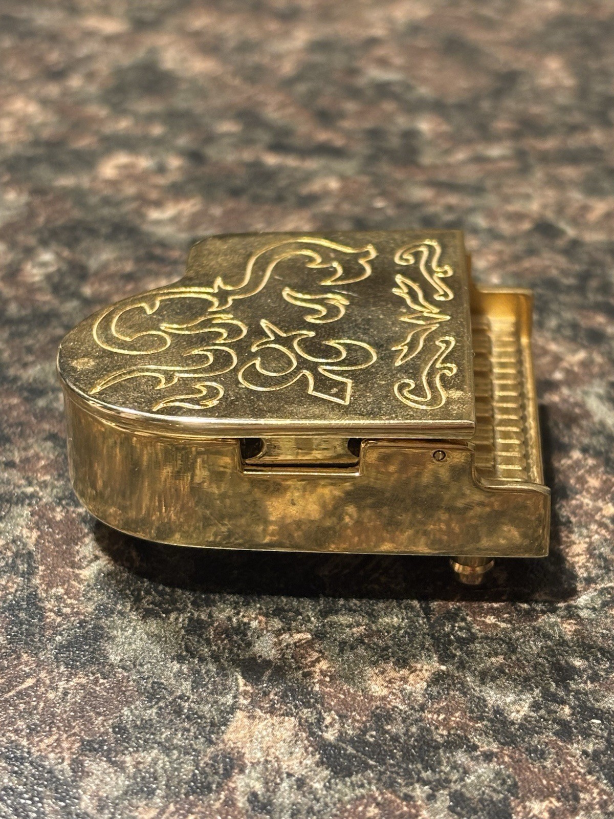 Miniature Desk Clock Paperweight Brass Grand Piano - photo 5