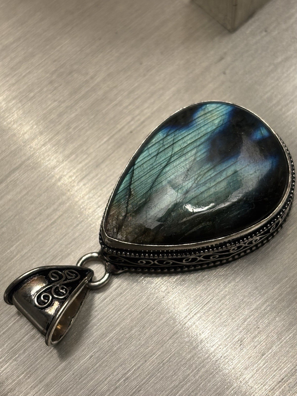 Full Spectrum Labradorite Gemstone Ethnic Handmade Pendant - photo 2