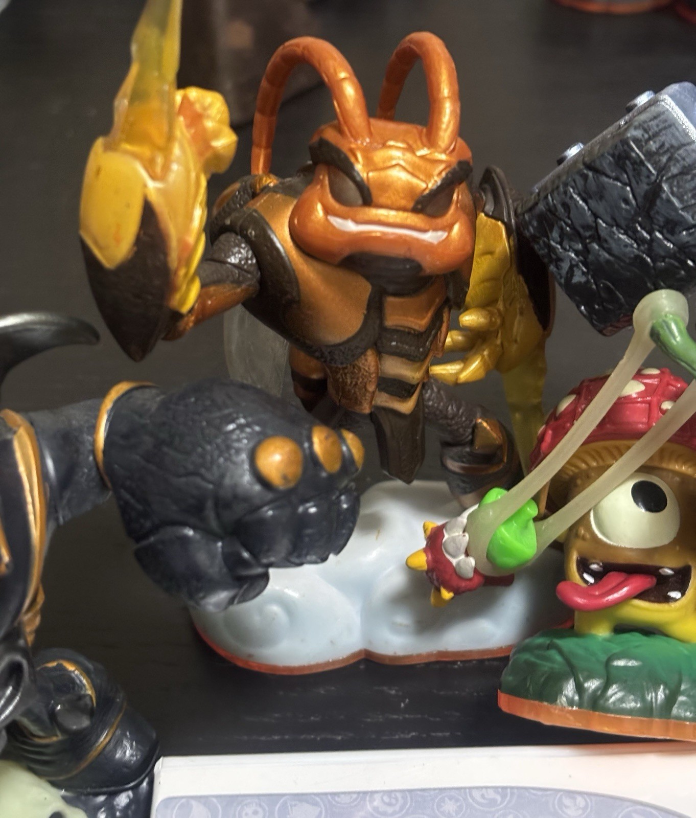 Skylanders Giants for Wii + 15 Figures and Game - photo 2