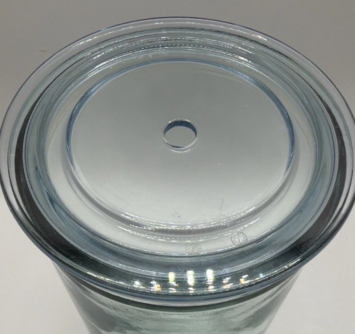 Starbucks Grande Green Recycled Glass Tumbler & Lid 16 Oz. - photo 2