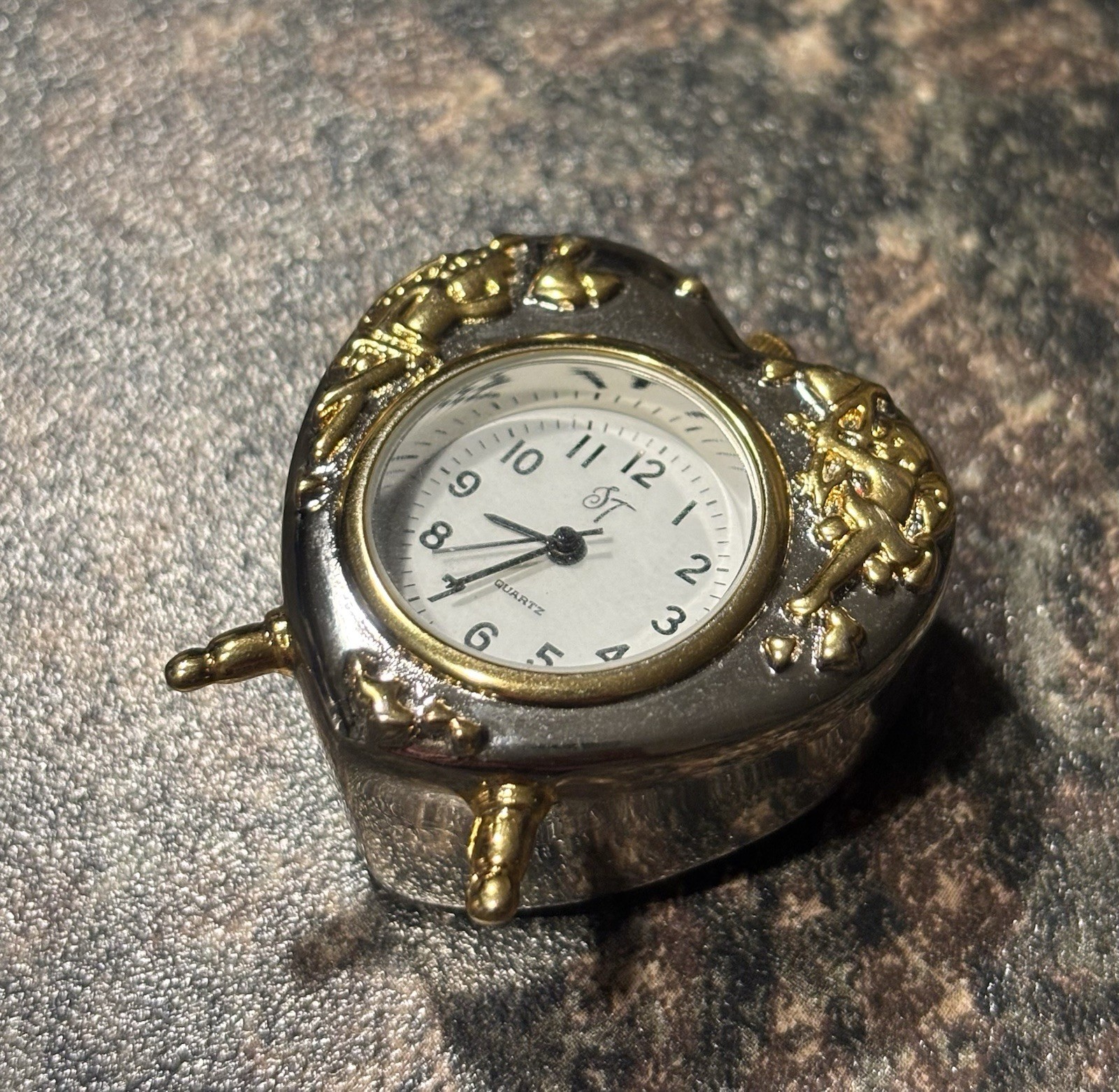 Miniature Brass Heart Desk Clock Quartz Standard Collection - photo 4