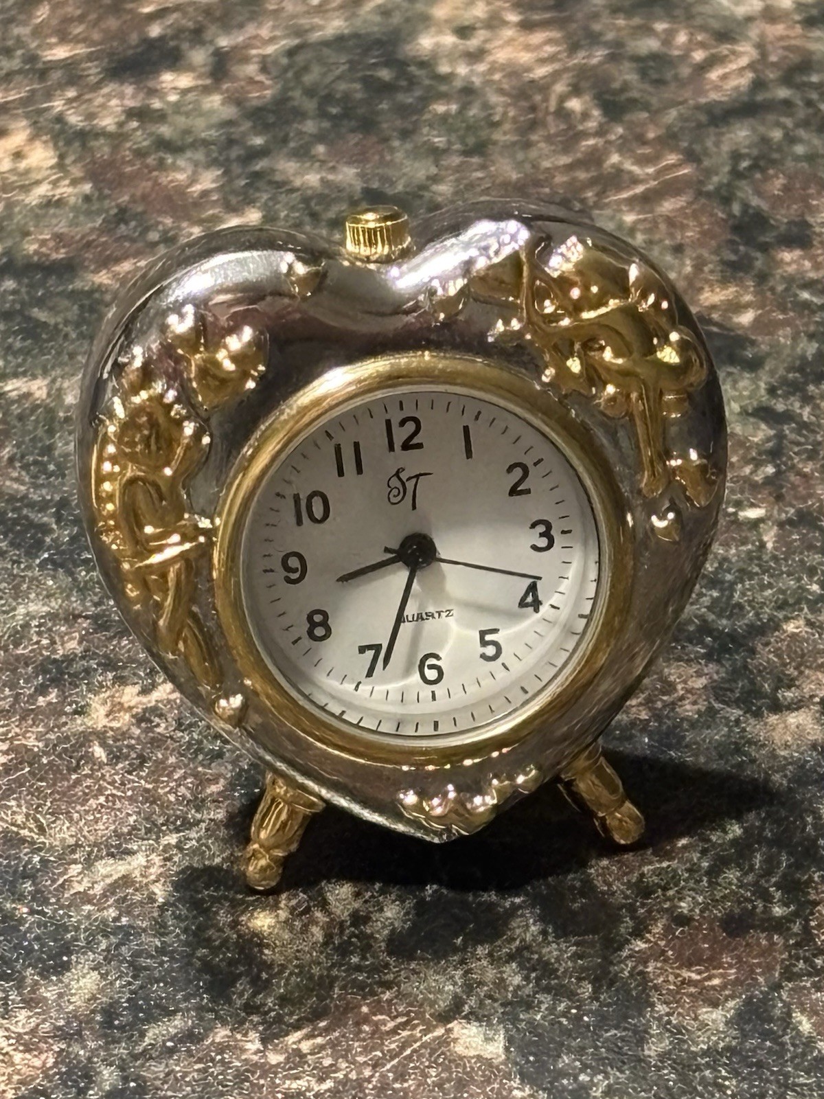Miniature Brass Heart Desk Clock Quartz Standard Collection - photo 5