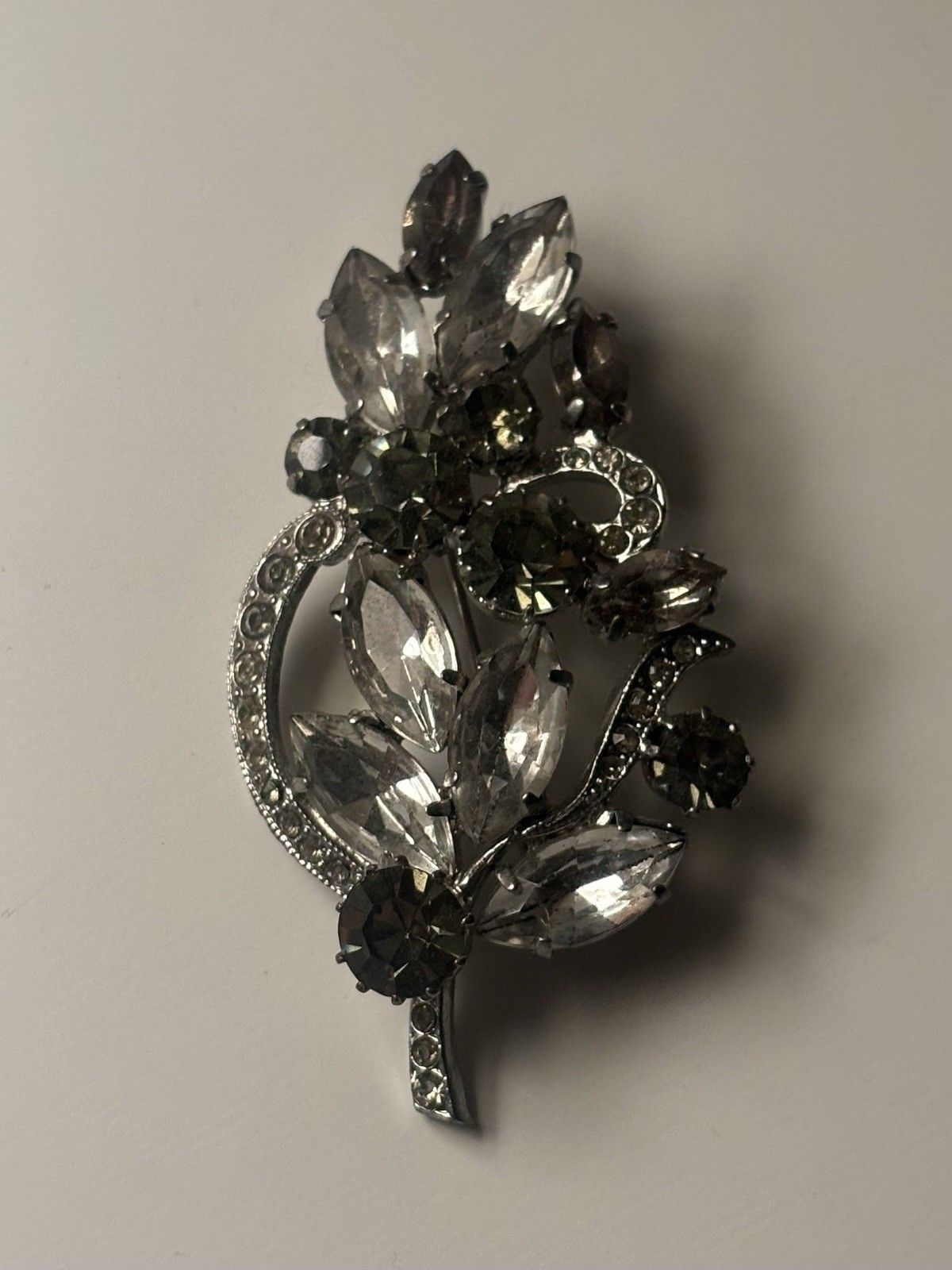 Vtg Smoky Marquise Flower Rhinestone Floral Brooch Pin - photo 2