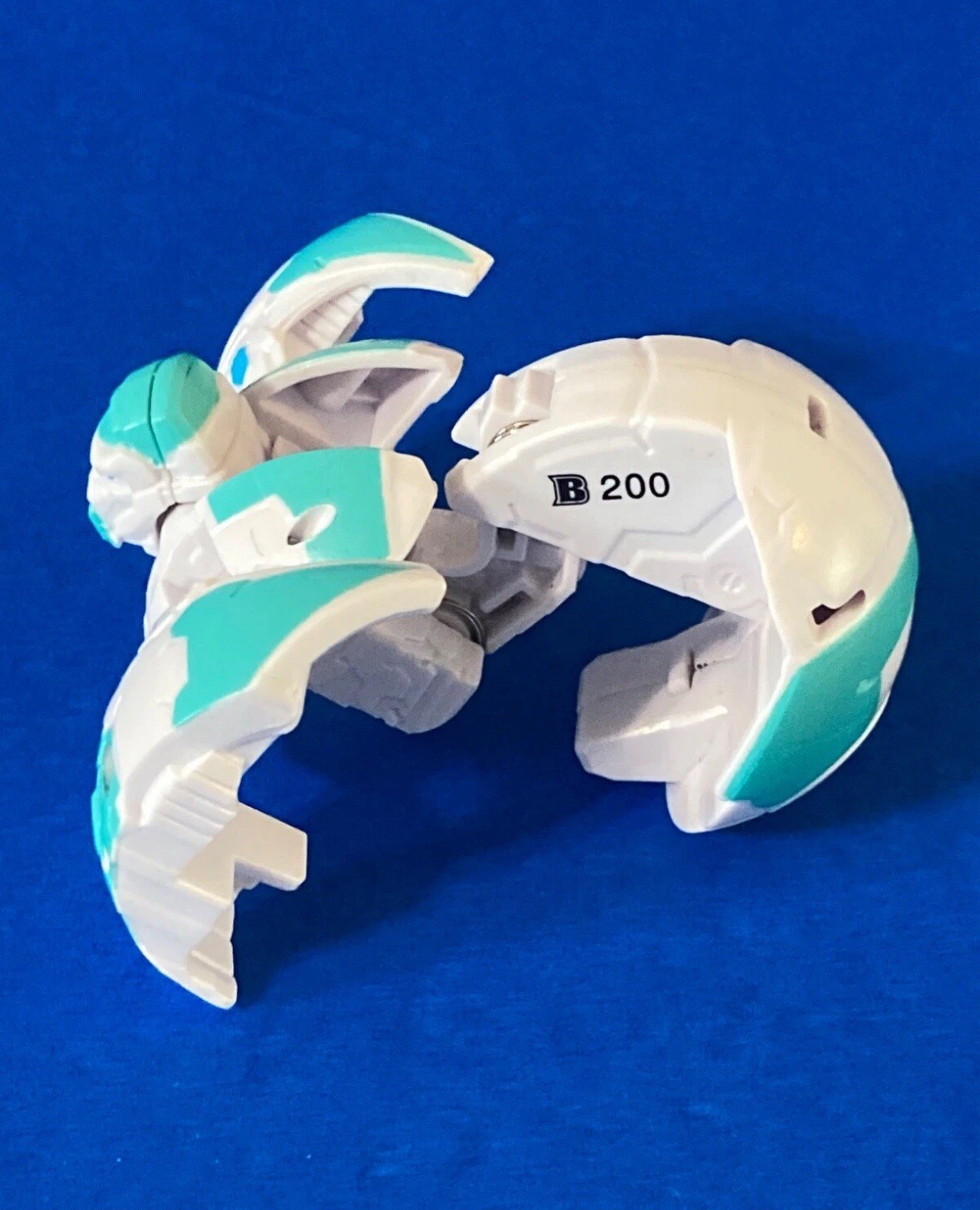 Bakugan Gorthion b200 - photo 2