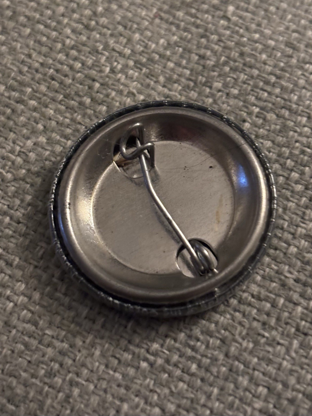 Magic The Gathering Gruul Pin Wizards Of The Coast Official Merc - photo 3