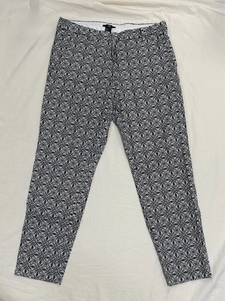 Fitted Trousers Size 10 - photo 2