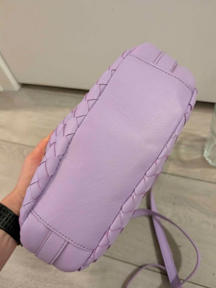 A. Bellucci Lavender Woven Leather Shoulder Bag - photo 4