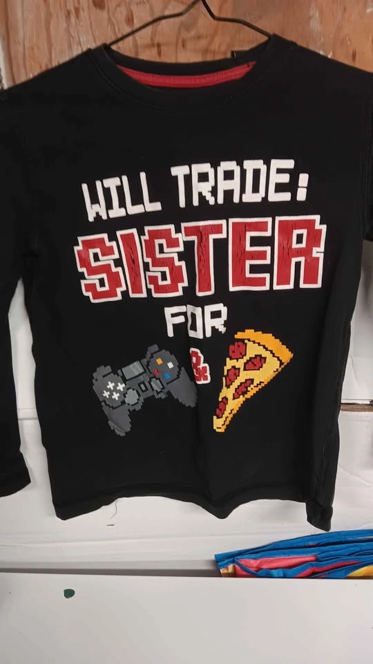 Kids Long Sleeve/ hoodie bundle size 6/7 - photo 3
