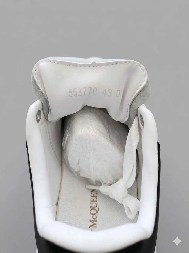 Sneakers - photo 5