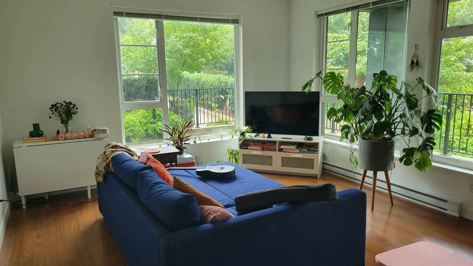 IKEA BRIMNES TV Bench - photo 5