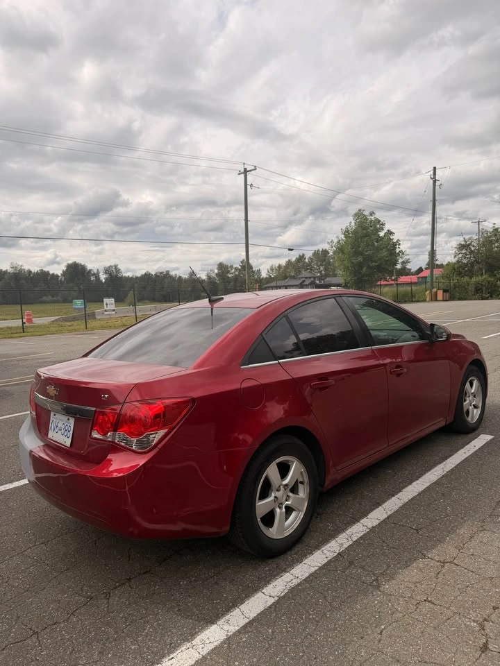 2011 Chevrolet Cruze Limited - photo 3