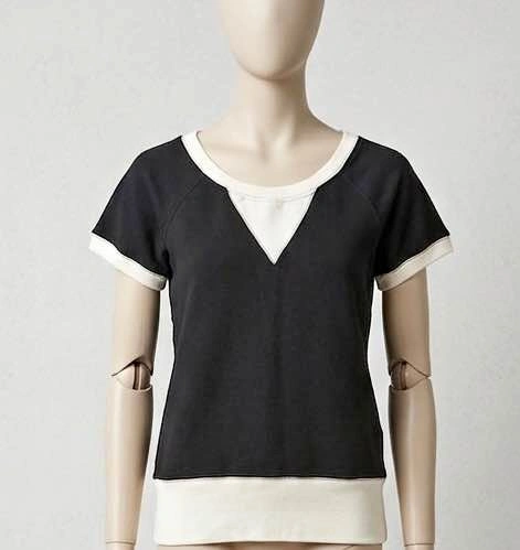 Black and cream t-shirt XS/S