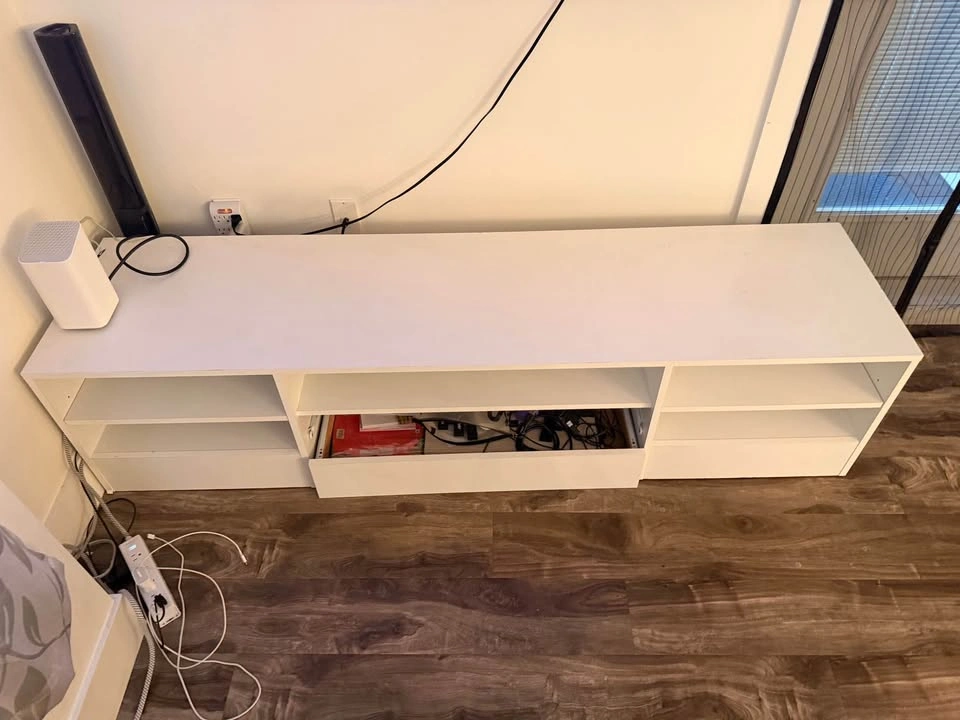 Large tv stand - photo 4