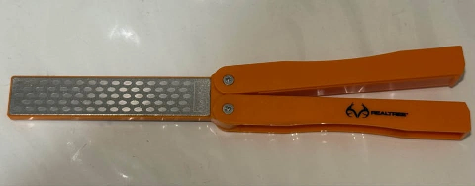 2 sided Sharpener - benchtop and folding pocket - photo 3