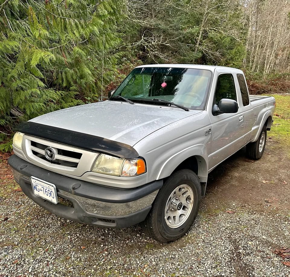 2004 Mazda B3000