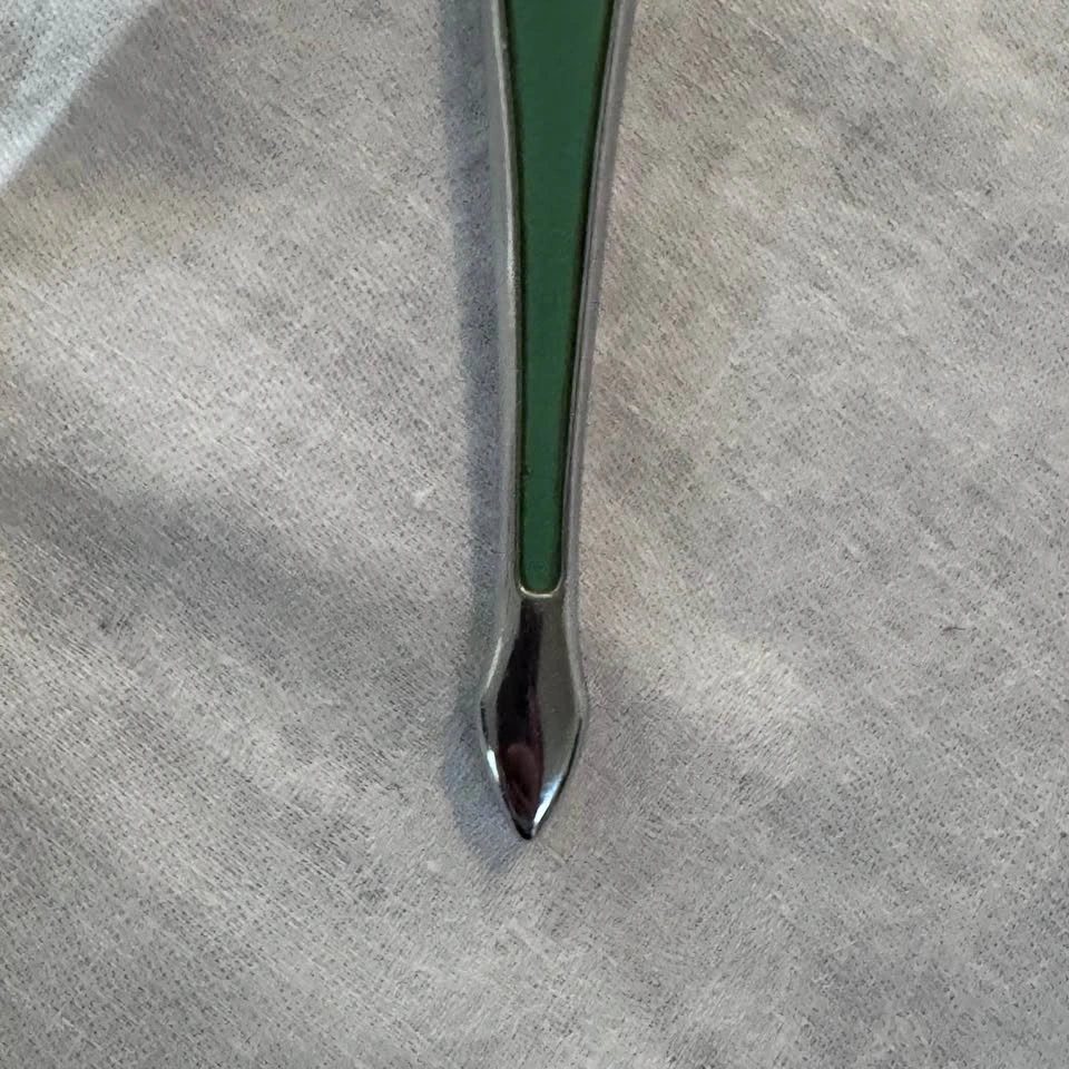 Vintage Green enamel vanity mirror - photo 4