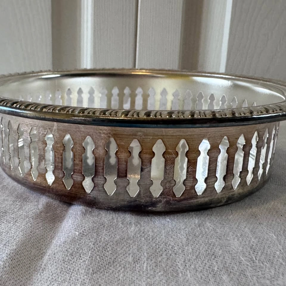 Vintage silver plated wine coaster - photo 5