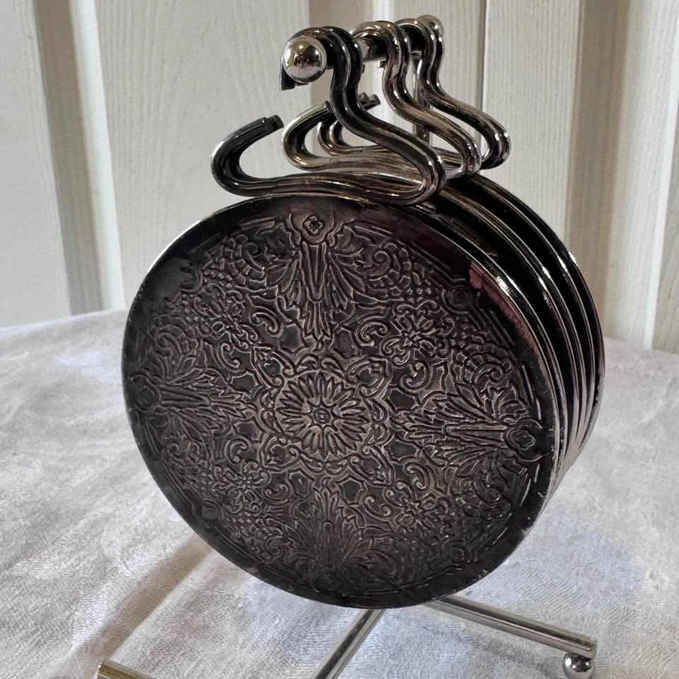 Vintage Silver plated coaster set with stand - photo 2