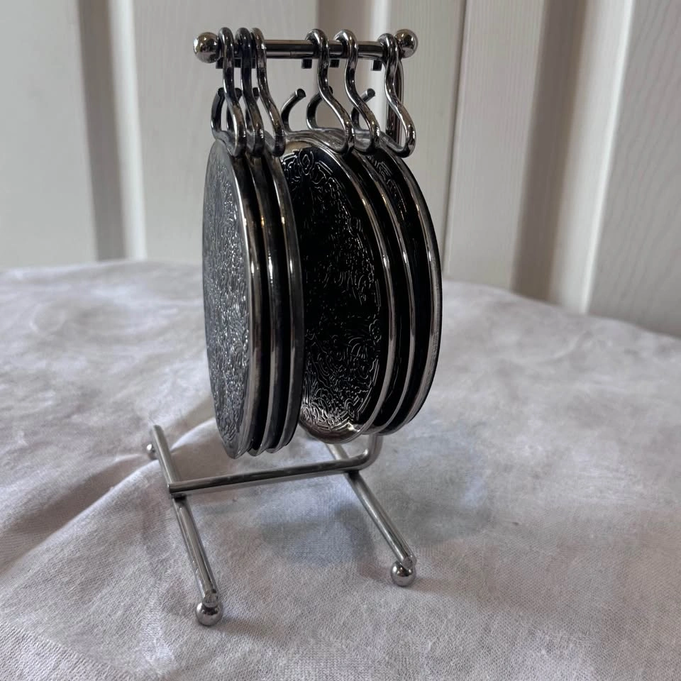 Vintage Silver plated coaster set with stand - photo 4