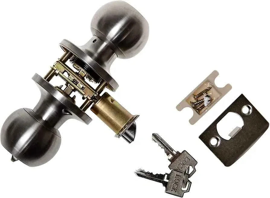 Doorknob lock with 2 keys - brand new