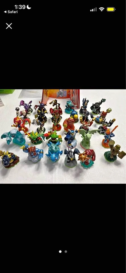 Skylanders Figures Lot Collection