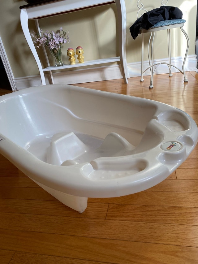 Primo Baby Bathtub