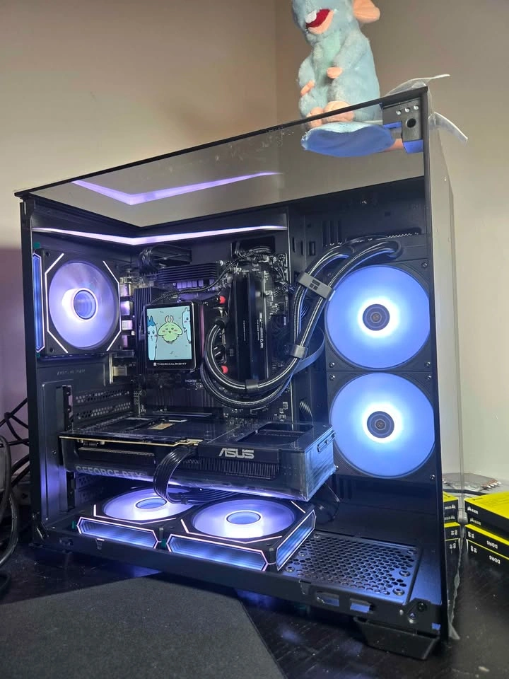 5070 with 7800x3d brand new gaming pc high end - photo 2