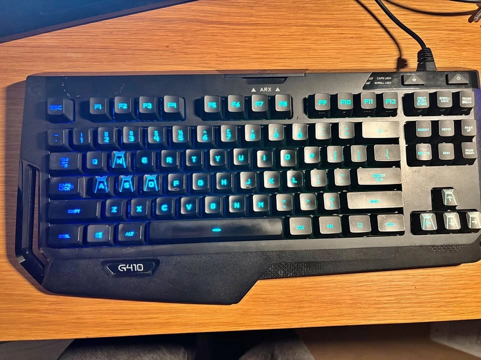 Logitech G410 Atlas Spectrum