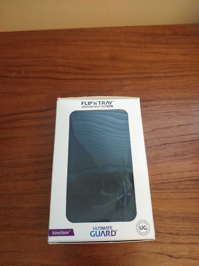 Ultimate Guard Flip'n'Tray 100+ Deck Case