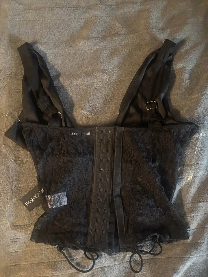 Fashion Nova Lace Corset Top - photo 4