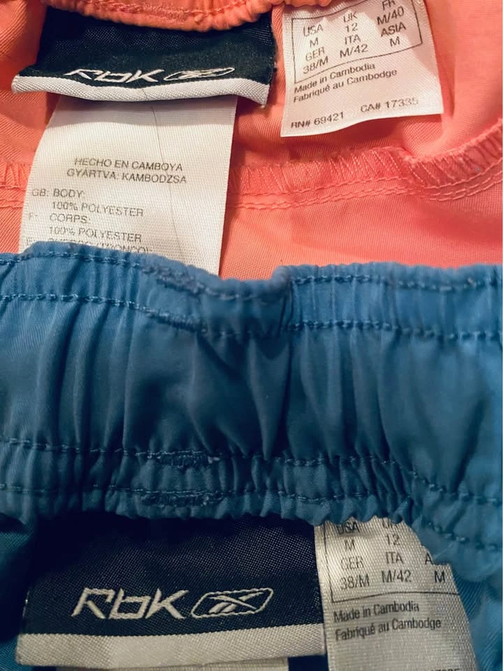 Women’s athletic shorts and tops - photo 3